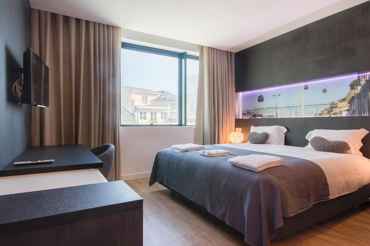 418 Apartamento Gale Wifi, Estacionamento, Elevador Порту Экстерьер фото